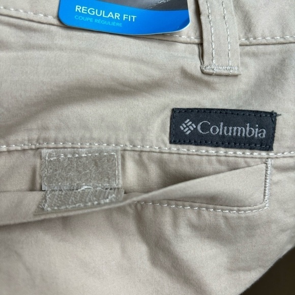 Columbia Women’s Shorts - Picture 4 of 11